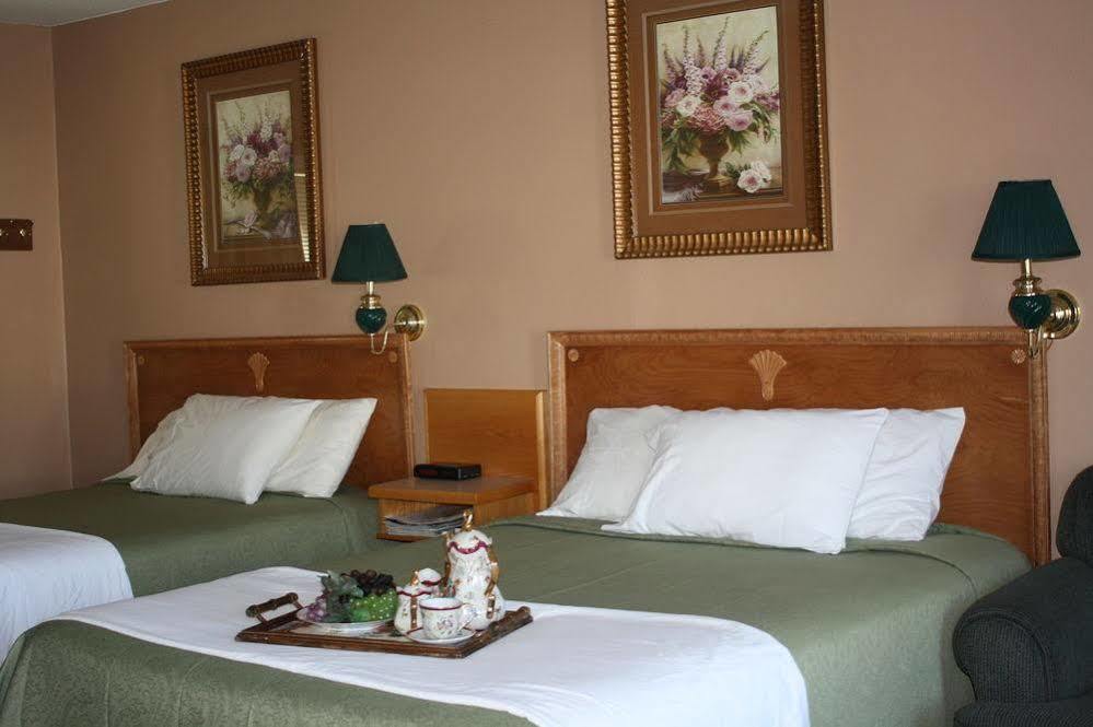 Mount View Motel Oliver Bagian luar foto